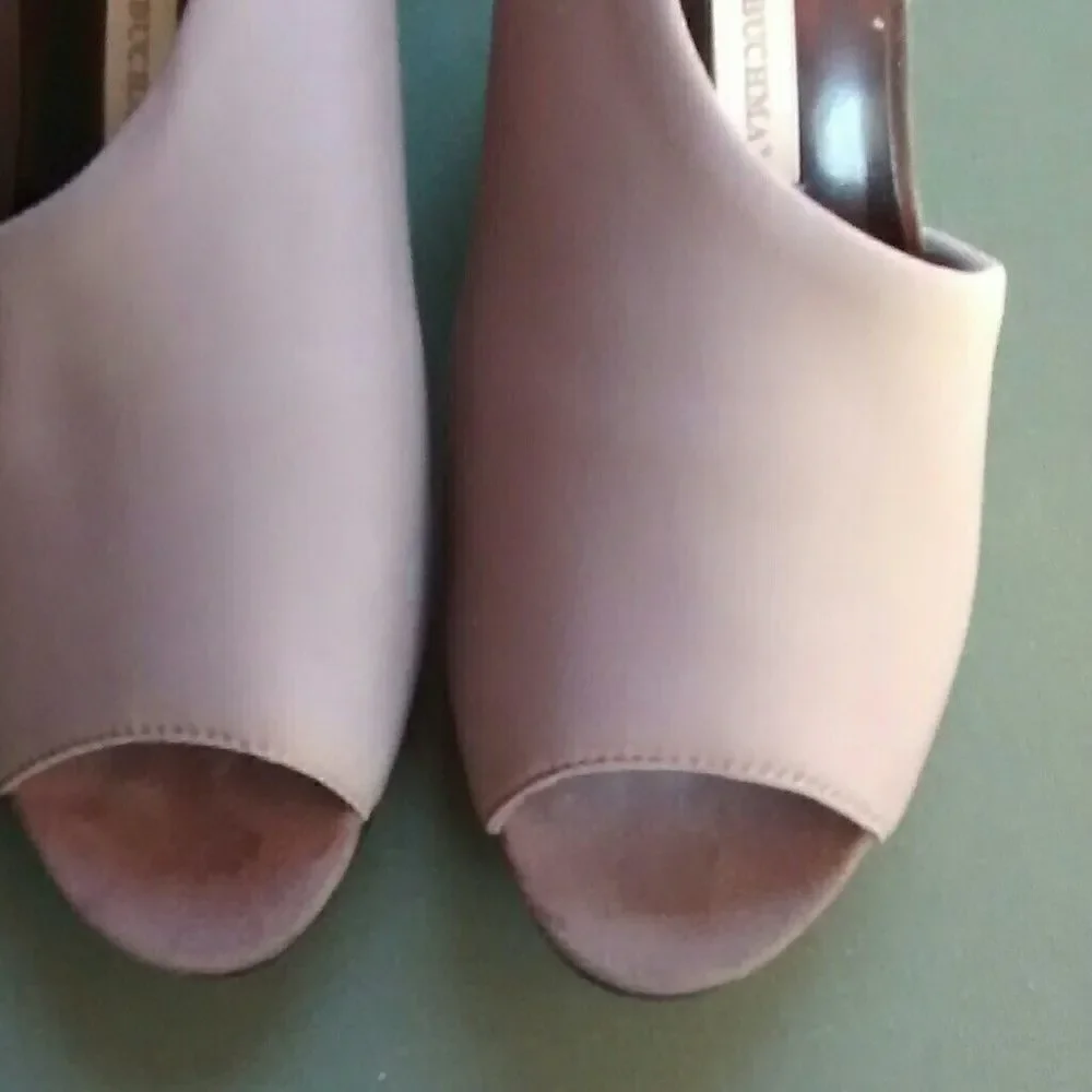 Dana Buchman taupe textile